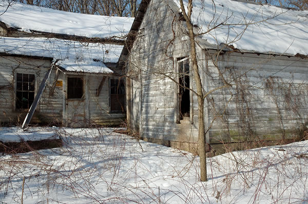 Abandoned house and snow, LaPorte County