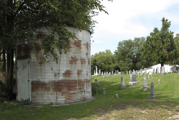 Grain bin and cemetery, Akron 