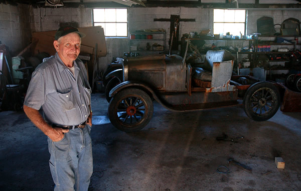 Chuck Soultz with one of his Model T's, Jonesboro 