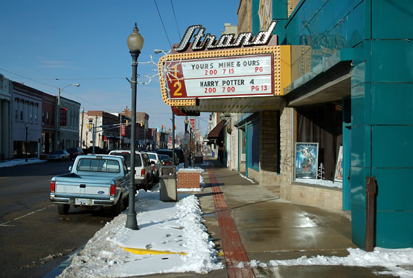 Strand Theatre, Kendallville
